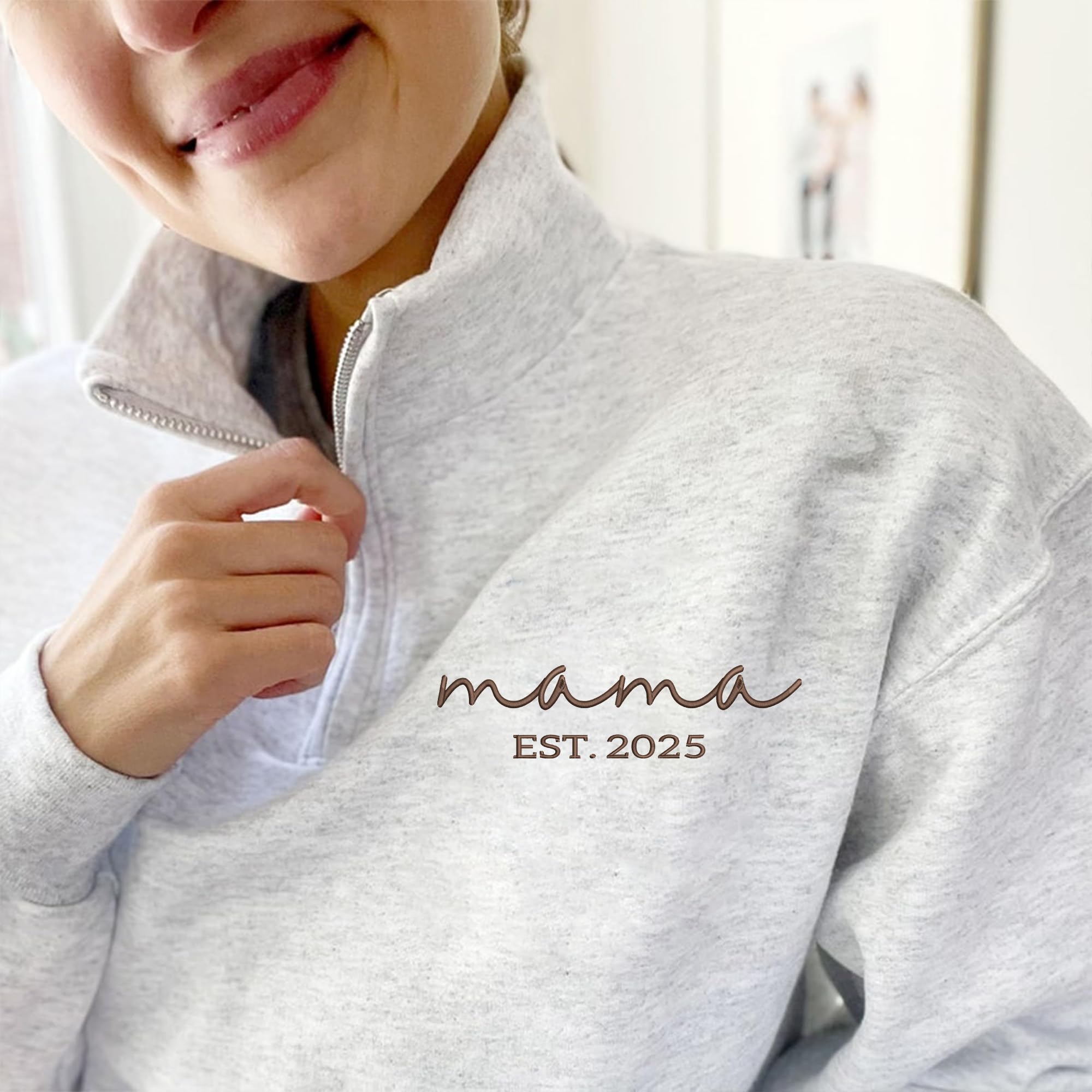 NAZENTI-Custom Mama Est 2025 Embroidered Quarter Zip Crewneck Sweatshirt With Kids Name Sleeve For Women-Personalized Gifts For New Mom To Be Mother's Day Birthday Christmas Mommy Embroidery Sweater